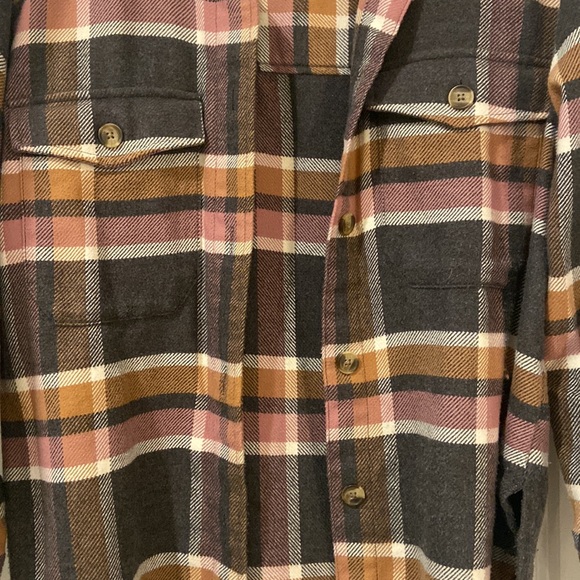 American Eagle Outfitters Women’s Oversized Flannel Shacket Size Small - Picture 3 of 5